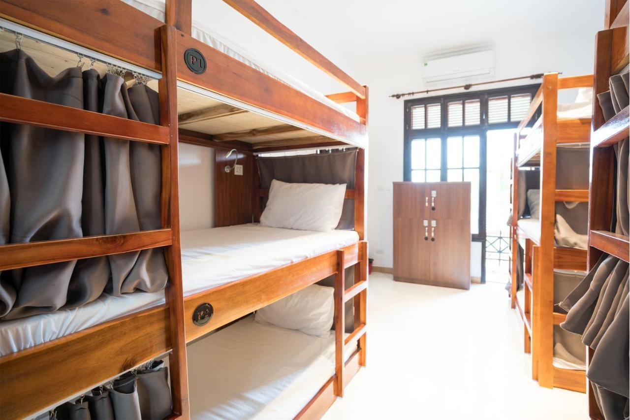 7Fridays West Lake Hostel Tay Ho Ngoại thất bức ảnh